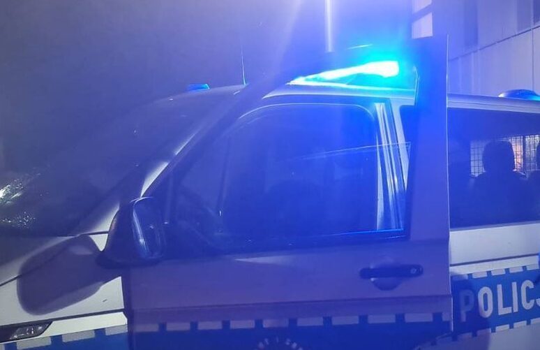 Dwa zakazy, poszukiwanie i metmanfetamina. 36-latek wpadł podczas kontroli w Mirsku