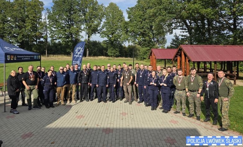 I Międzynarodowy Marsz na Orientację - wspólne szkolenie, integracja i 100-lecie sportu w Policji